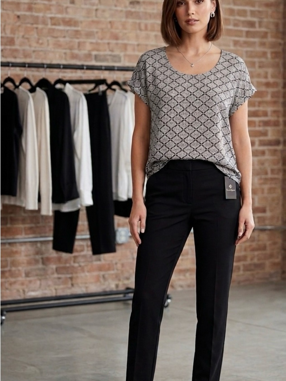 Printed Scoop Neck Geometric Diamond pattern in Black and White